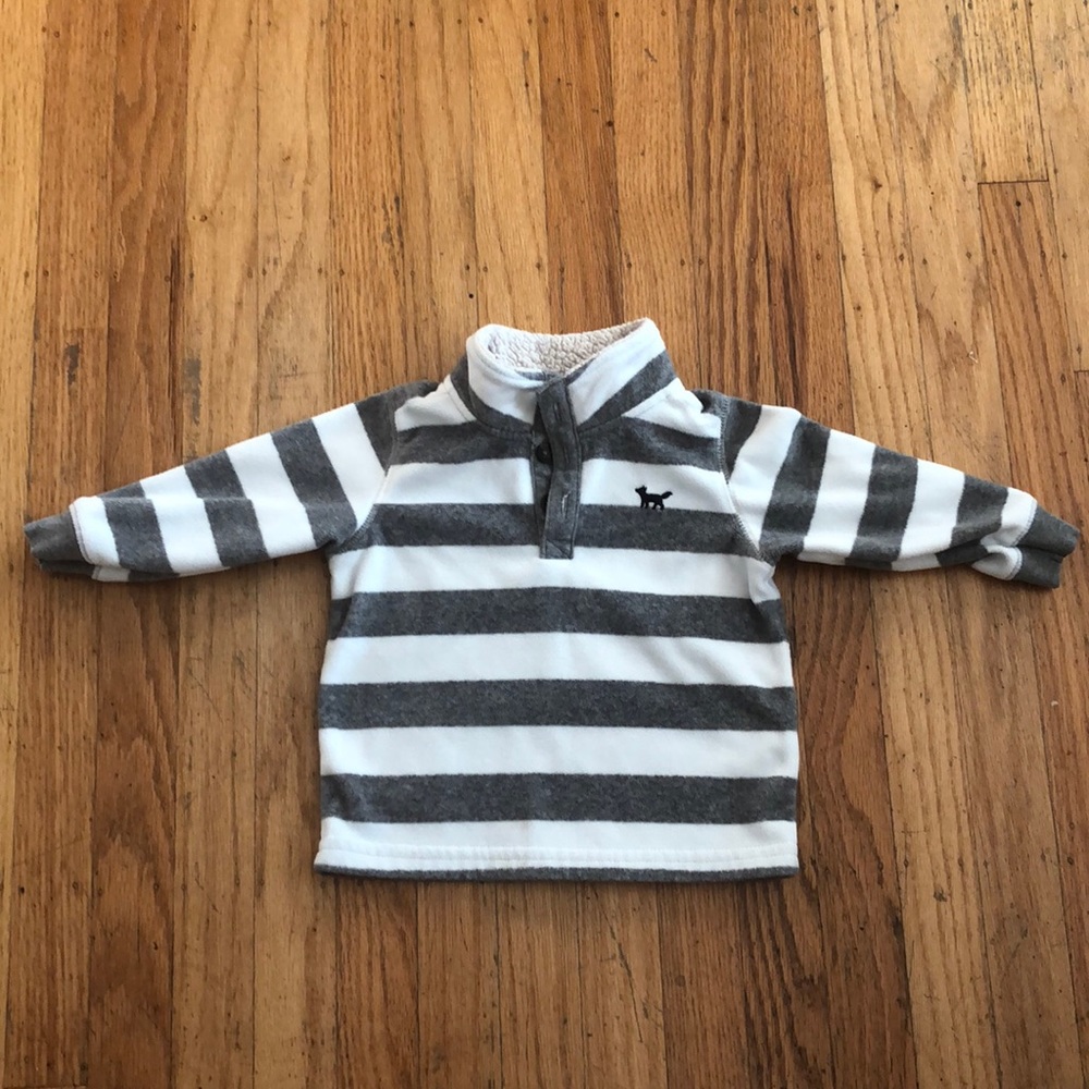 Pull over sweater